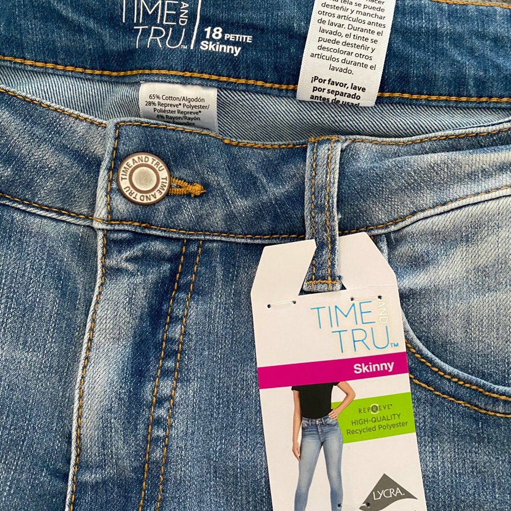 Jeans - Picture 3 of 3